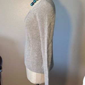 Gap Sweater Medium